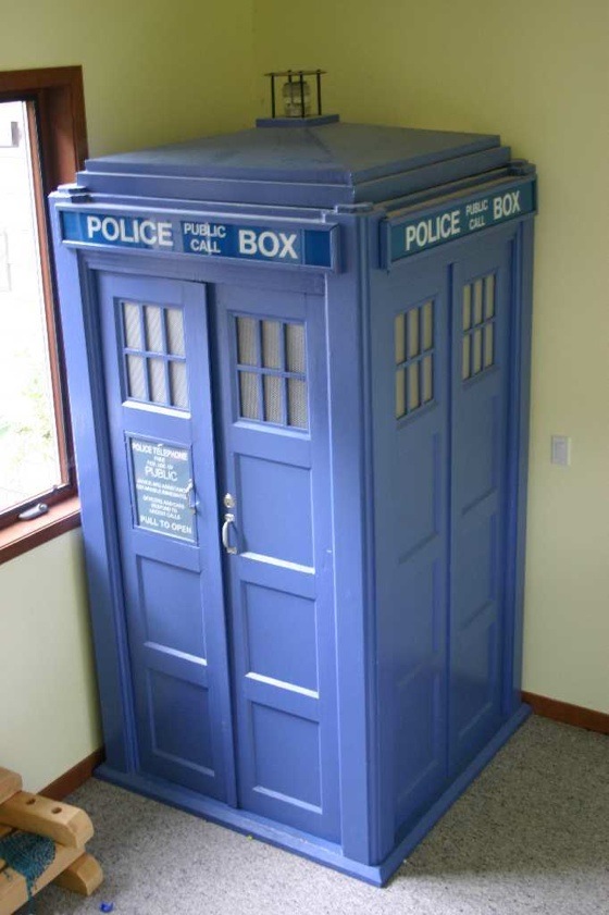 Doctor Who living room TARDIS